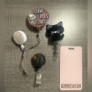 Cute Badge Reel Set with Cat and Floral Designs - Accountant